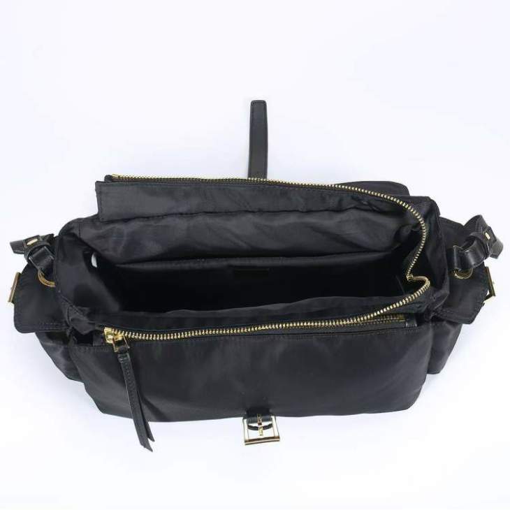 Picture of Prada Handbags _SKUfw204795894fw